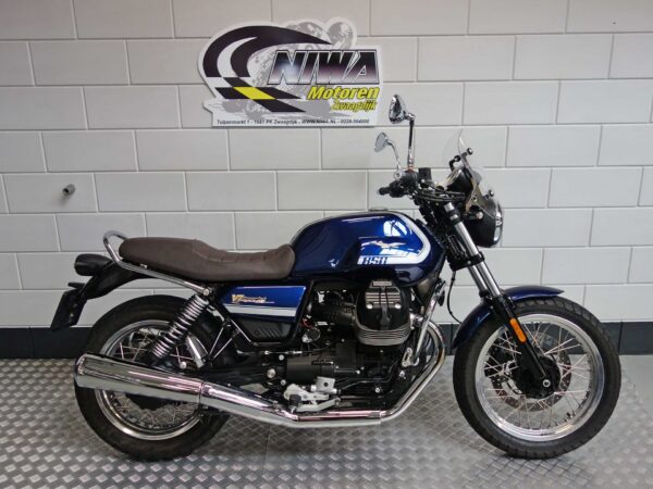 MOTO GUZZI V 7