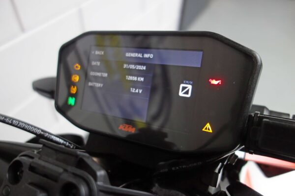 KTM 890 Duke - Afbeelding 7