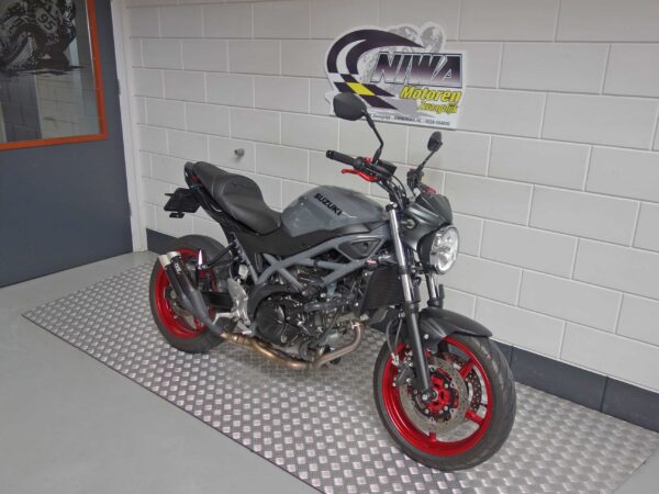 SUZUKI SV 650 - Afbeelding 2