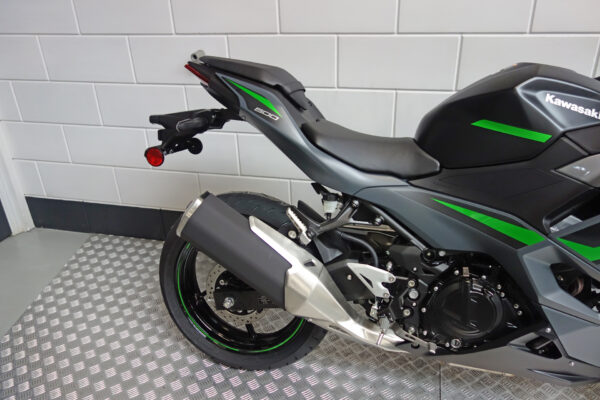 KAWASAKI Ninja 500 SE - Afbeelding 4