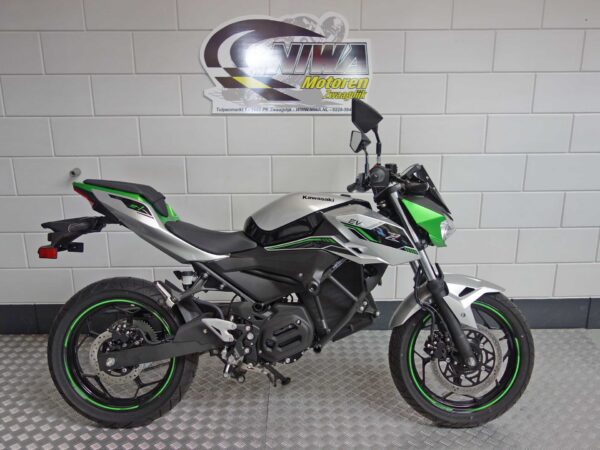 KAWASAKI Z E-1