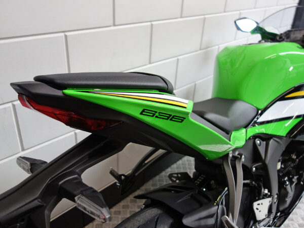 KAWASAKI ZX 6R - Afbeelding 6