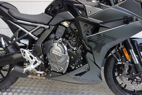 SUZUKI GSX-8R - Afbeelding 5