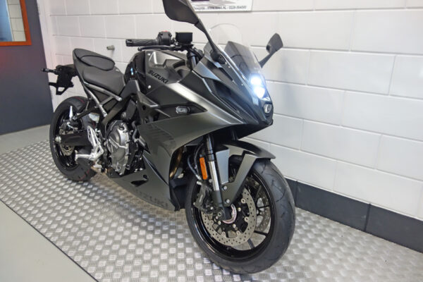 SUZUKI GSX-8R - Afbeelding 6