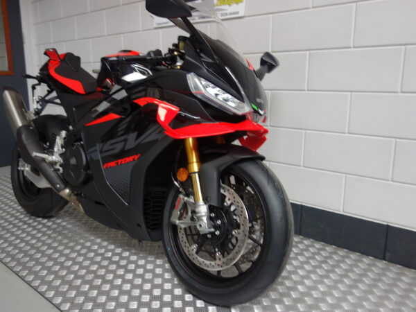 APRILIA RSV4 1100 Factory - Afbeelding 4