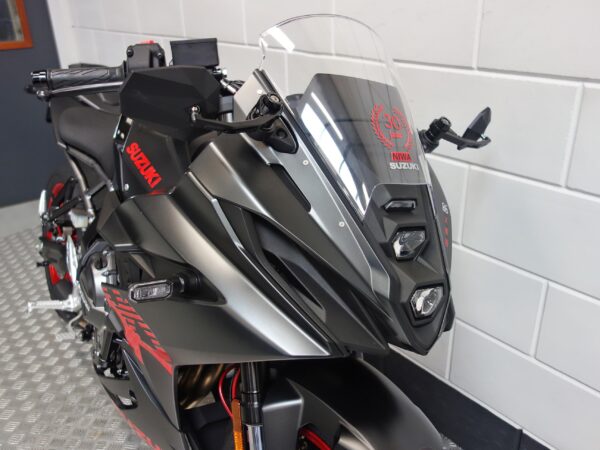 SUZUKI GSX-8R - Afbeelding 8