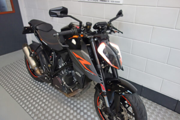 KTM 1290 Super Duke R - Afbeelding 5