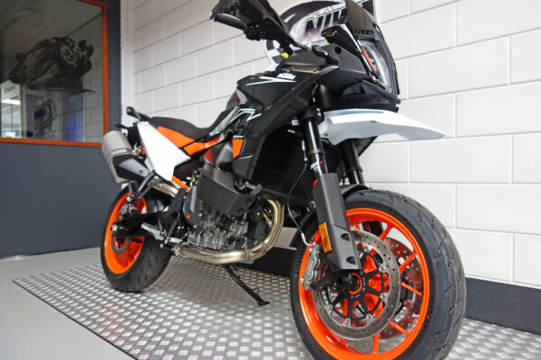 KTM 890 SMT - Afbeelding 5