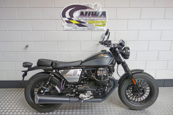 MOTO GUZZI V9 Bobber SE