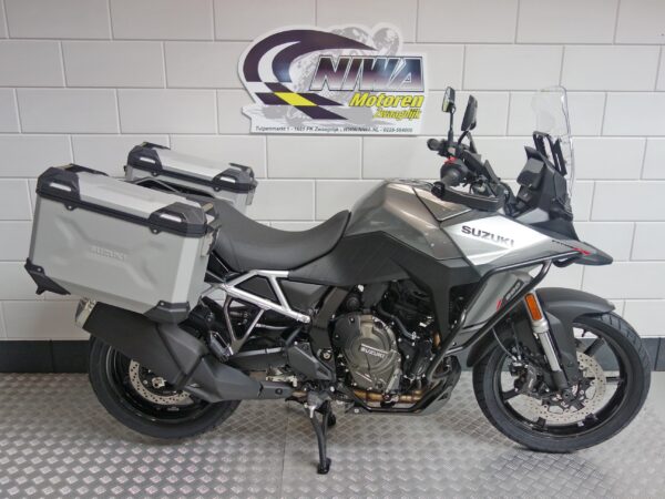 Suzuki V-Strom 800