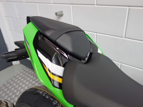 KAWASAKI ZX 10R - Afbeelding 4