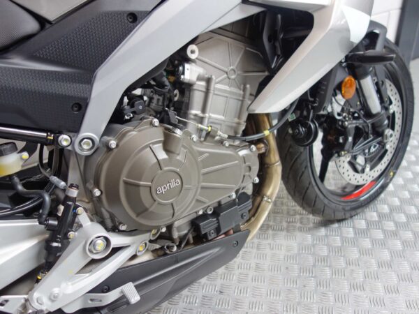 APRILIA TUONO 457 - Afbeelding 9