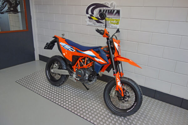 KTM 690 SMC R - Afbeelding 3