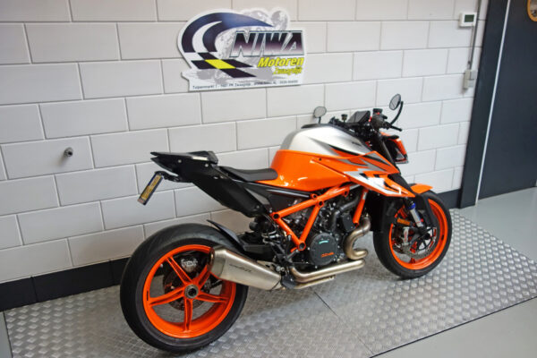 KTM 1290 Super Duke R EVO - Afbeelding 3