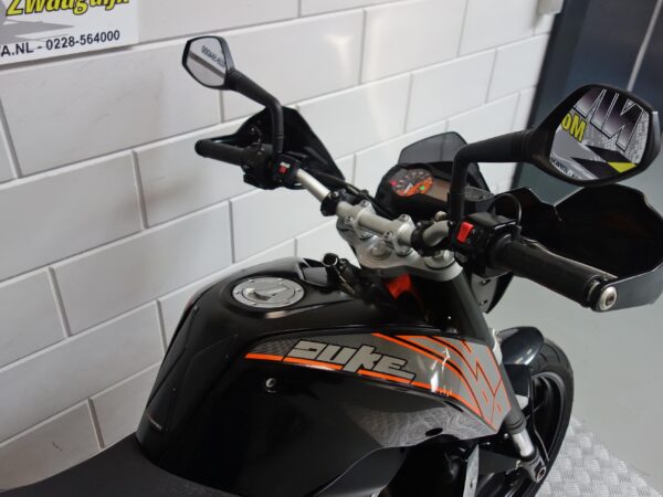 KTM 690 DUKE - Afbeelding 5
