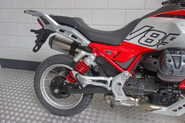 Moto Guzzi V85 TT - Afbeelding 4