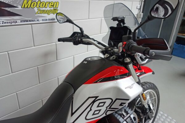 Moto Guzzi V85 TT - Afbeelding 5