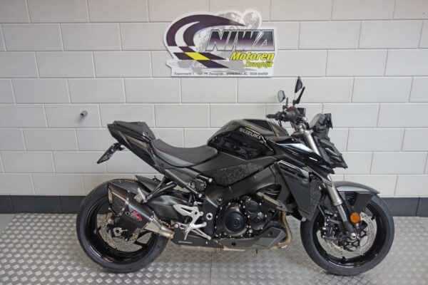 SUZUKI GSX-S 950