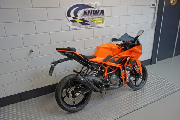 KTM RC 390 - Afbeelding 3
