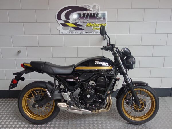 KAWASAKI Z650RS