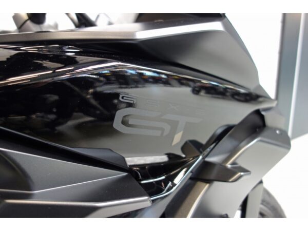 Suzuki GSX-S 1000 GT - Afbeelding 4