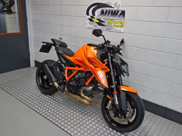 KTM 1390 SUPER DUKE R - Afbeelding 2
