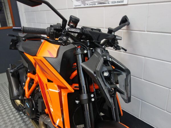 KTM 1390 SUPER DUKE R - Afbeelding 4