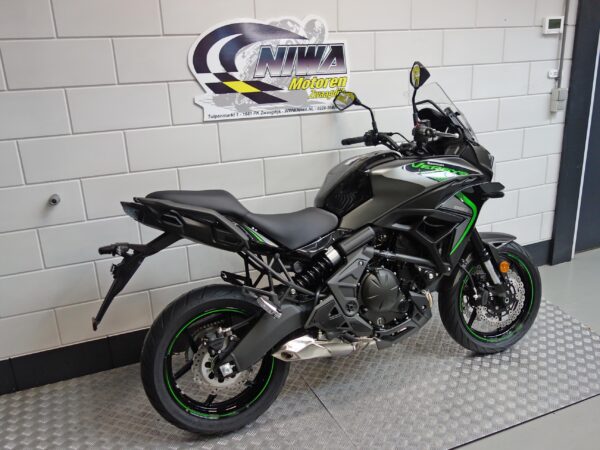KAWASAKI Versys 650