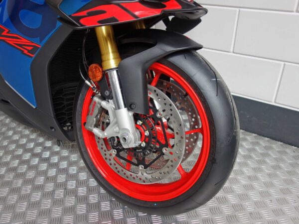 Aprilia RSV4 1100 - Afbeelding 10