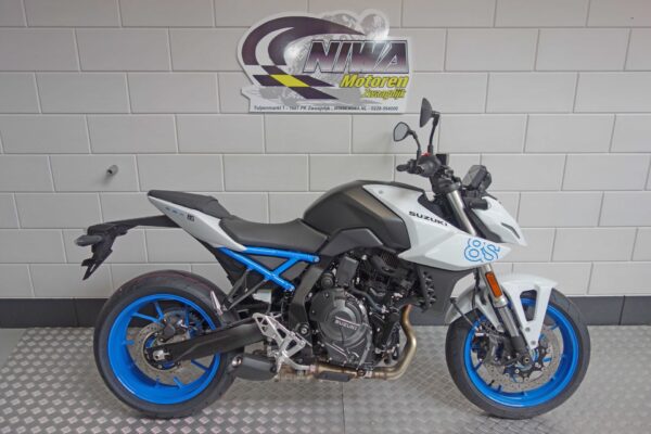 SUZUKI GSX-8S
