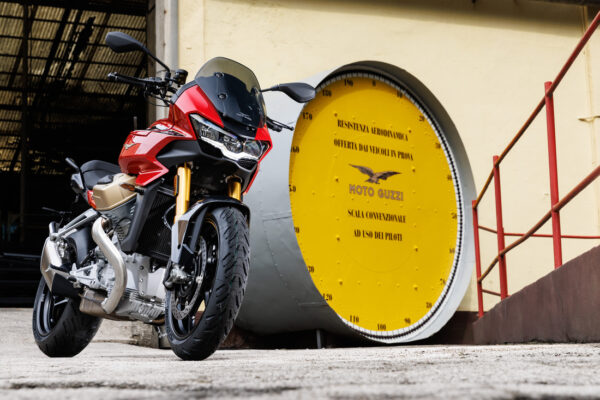 MOTO GUZZI V 100 Mandello S Wind Tunnel - Afbeelding 5