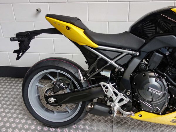 SUZUKI GSX-8R - Afbeelding 5