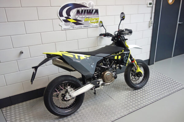 HUSQVARNA 701 SUPERMOTO - Afbeelding 3