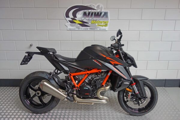 KTM 1390 Super Duke R