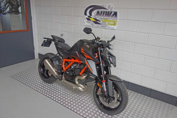 KTM 1390 Super Duke R - Afbeelding 2