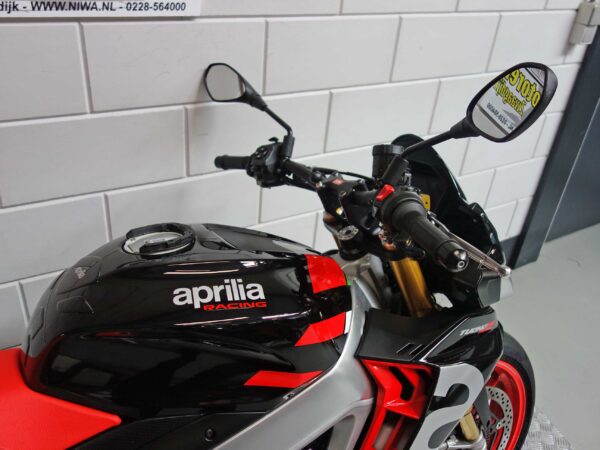 APRILIA TUONO V4 1100 FACTORY - Afbeelding 6
