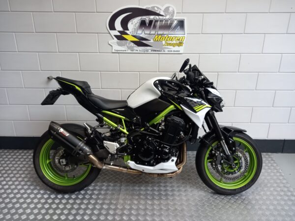 KAWASAKI Z900