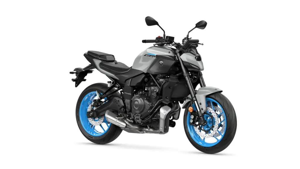 Gebruikte Yamaha MT 09 naked bike met 890cc motor uit 2021 bij NIWA Motoren