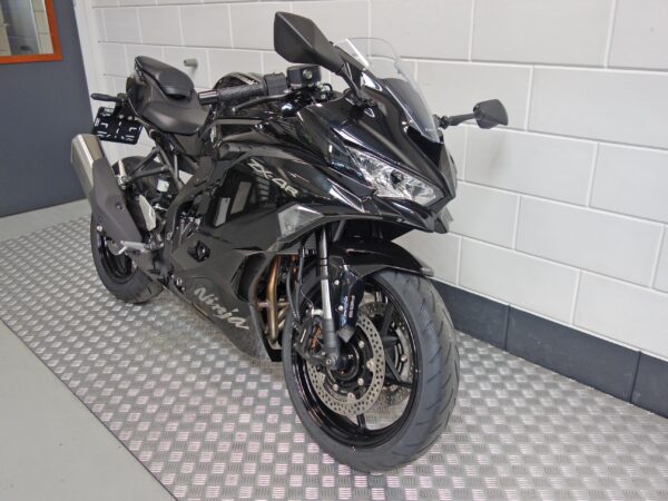 KAWASAKI ZX4-R 35KW - NIWA motoren