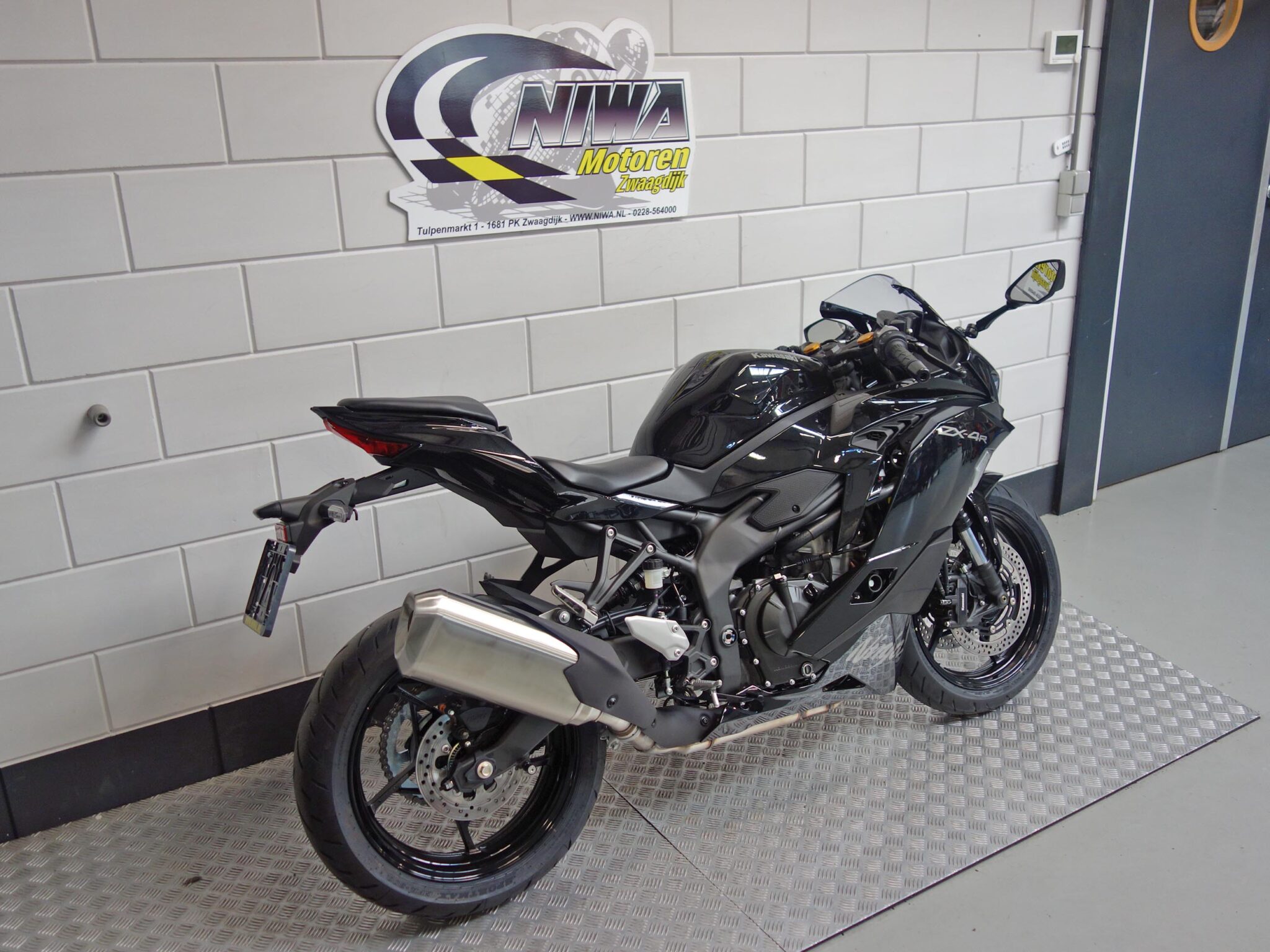 KAWASAKI ZX4-R 35KW - NIWA motoren