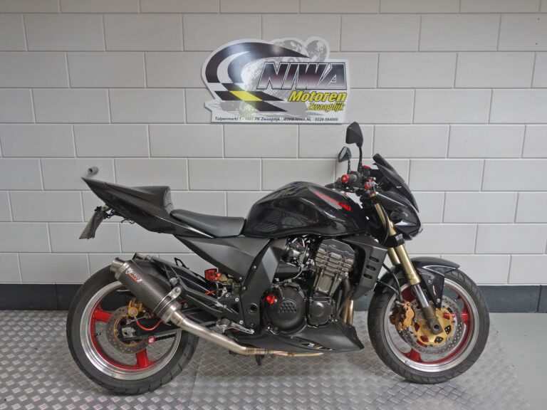 KAWASAKI ZX4-RR - NIWA motoren