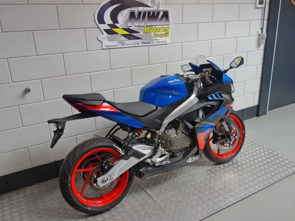 Nieuwe Aprilia RS 457 supersport met 457cc motor uit 2026 bij NIWA Motoren