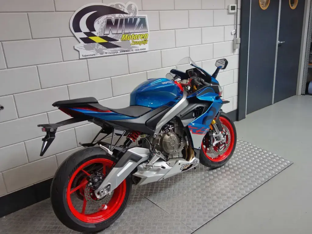 Gebruikte Aprilia RS 660 supersport met 660cc motor uit 2026 bij NIWA Motoren
