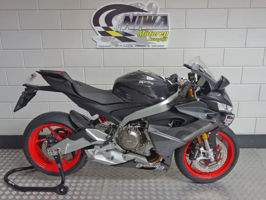 Nieuwe Aprilia RS 660 supersport met 660cc motor uit 2026 bij NIWA Motoren