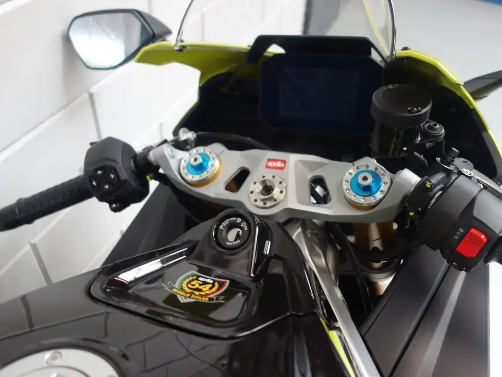 Nieuwe Aprilia RS 660 supersport met 660cc motor uit 2026 bij NIWA Motoren