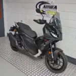 Nieuwe Aprilia SR GT motorscooter met 400cc motor uit 2026 bij NIWA Motoren
