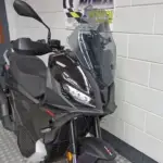 Nieuwe Aprilia SR GT motorscooter met 400cc motor uit 2026 bij NIWA Motoren
