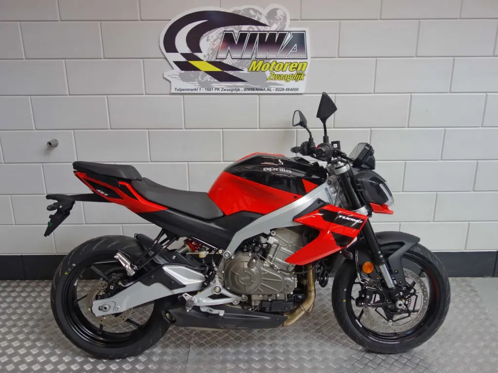 Nieuwe Aprilia Tuono naked bike met 457cc motor uit 2026 bij NIWA Motoren