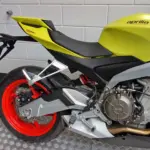 Nieuwe Aprilia Tuono 660 naked bike met 659cc motor uit 2022 bij NIWA Motoren