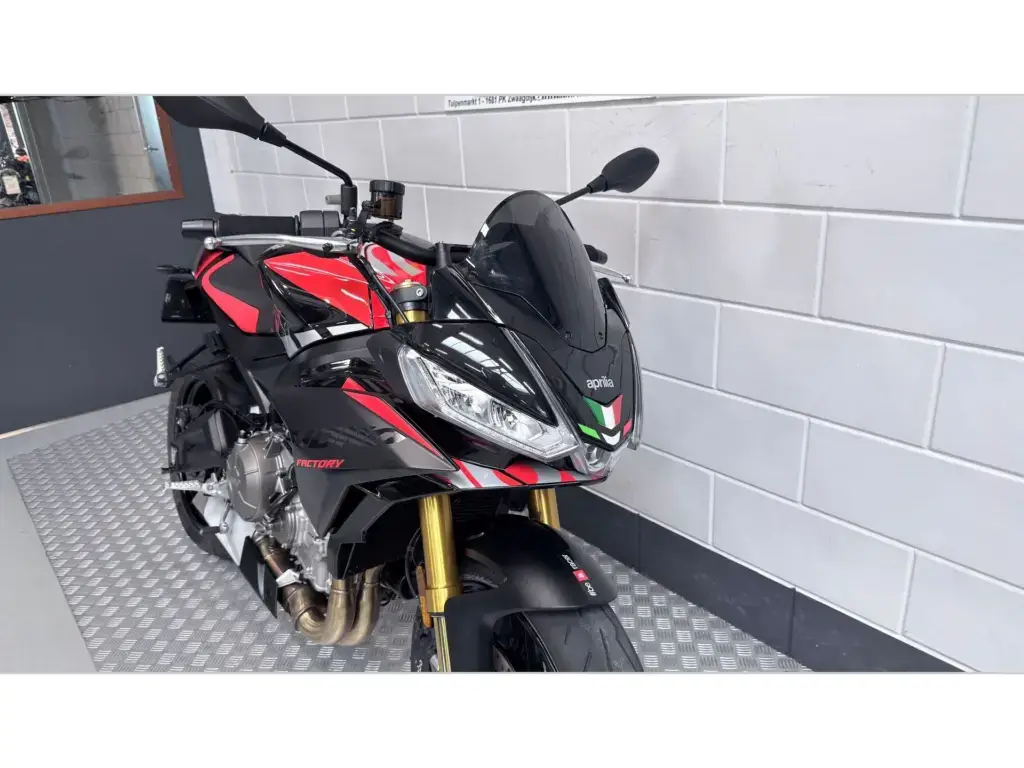 Gebruikte Aprilia Tuono 660 naked bike met 659cc motor uit 2026 bij NIWA Motoren